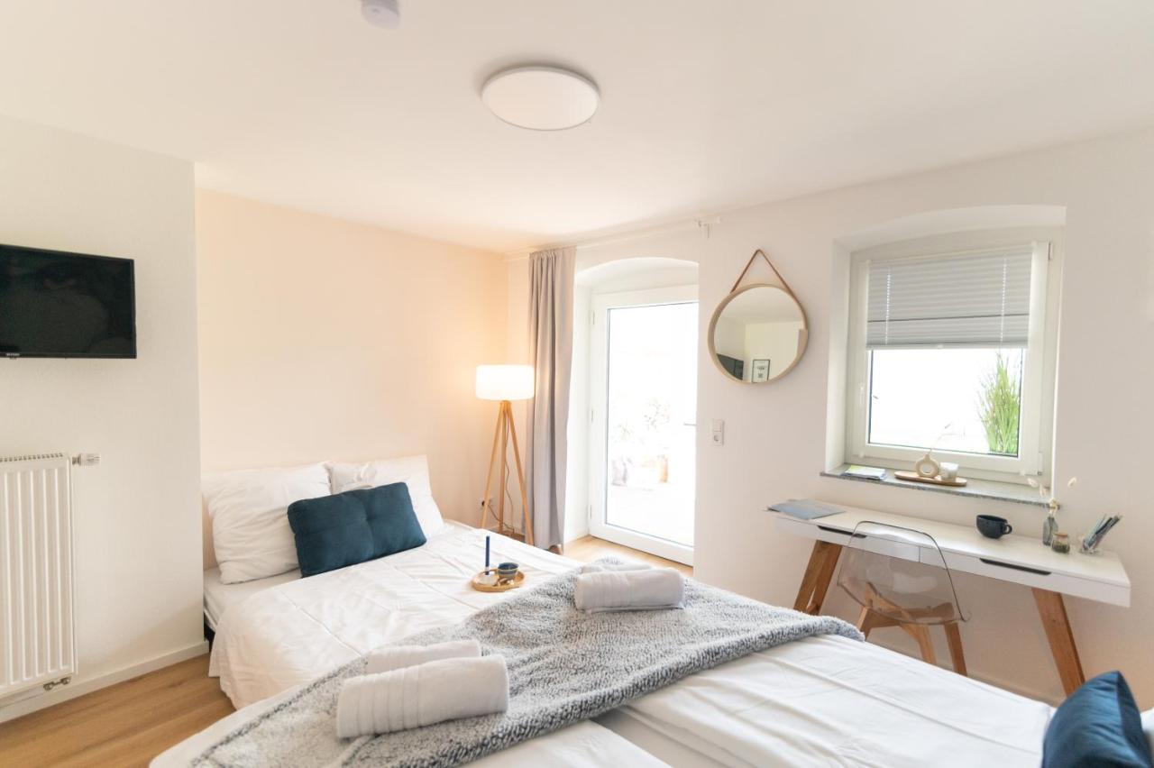 Peter Apartments - Apartment Mit Eigenem Eingang I 30Qm I Zentrale Lage I Bad I Kueche I Terrasse I Tv Фулда Екстериор снимка