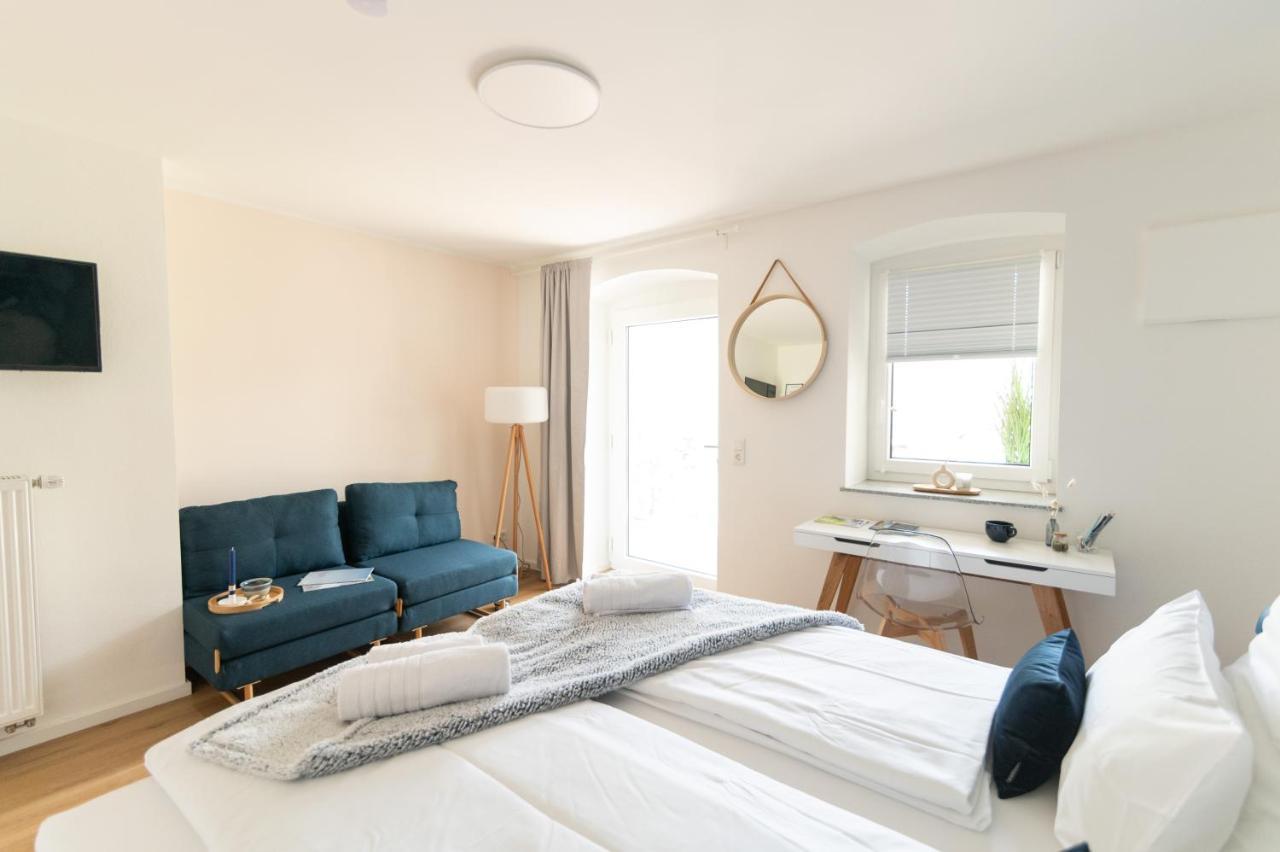 Peter Apartments - Apartment Mit Eigenem Eingang I 30Qm I Zentrale Lage I Bad I Kueche I Terrasse I Tv Фулда Екстериор снимка