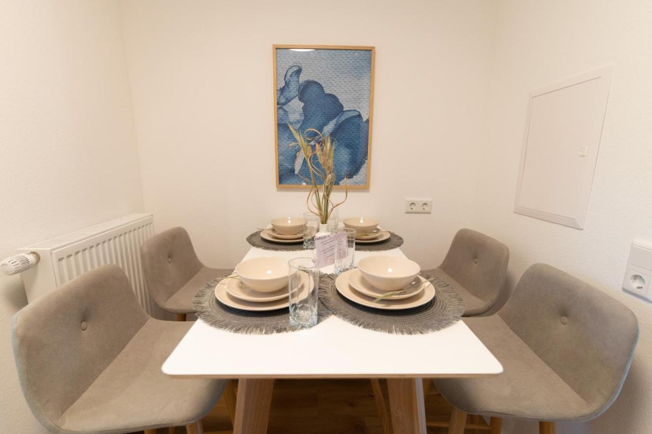 Peter Apartments - Apartment Mit Eigenem Eingang I 30Qm I Zentrale Lage I Bad I Kueche I Terrasse I Tv Фулда Екстериор снимка